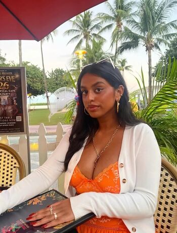 Full leaked Emily santttt private onlyfans photo