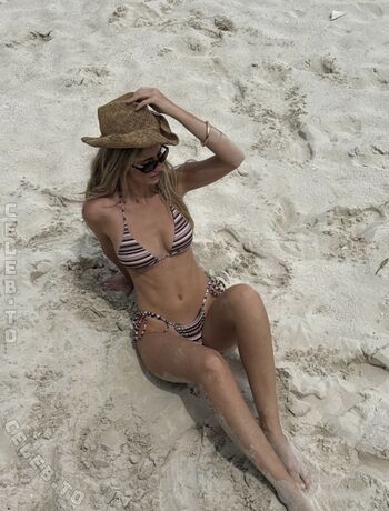 Full leaked Emma burnze private onlyfans photo