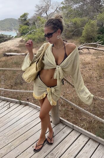 Full leaked Emma fischer private onlyfans photo