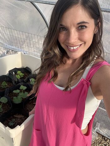 Emma Rose 24