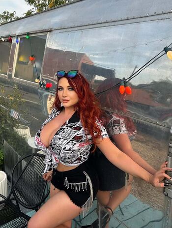 Full leaked Erin bella private onlyfans photo