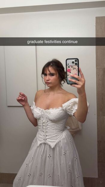 Ester Dobrik