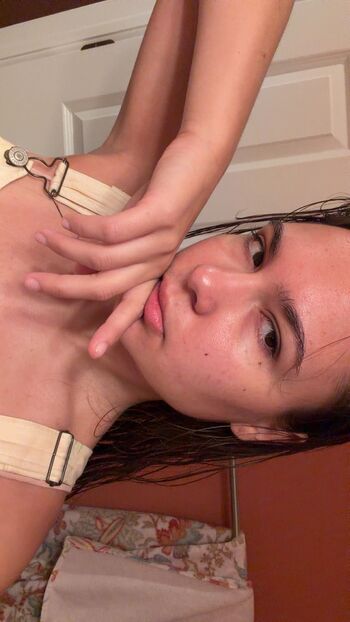 Ester Dobrik