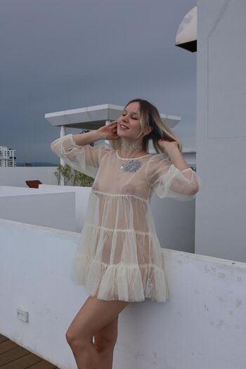 Full leaked Evariddle private onlyfans photo