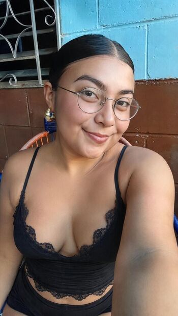Full leaked Evelyn private onlyfans photo