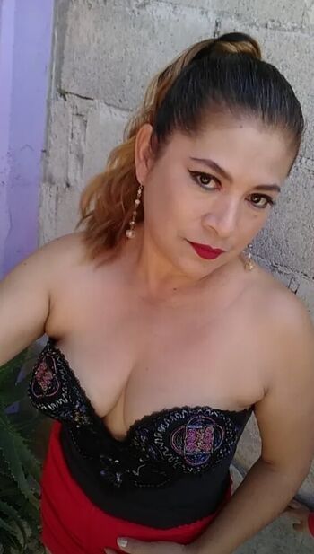 Evy Rosas Videos