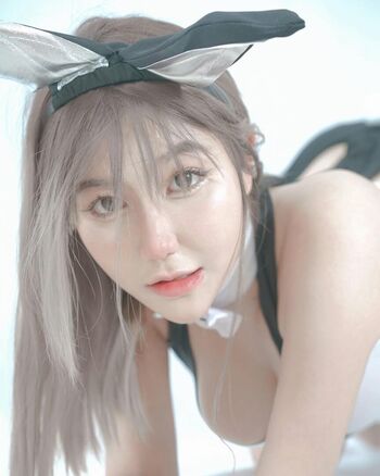 f_manatsanan