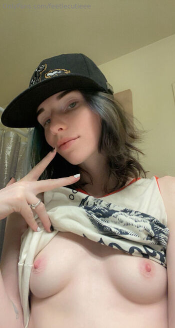Full leaked Feetiecutie page private onlyfans photo