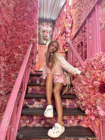 Full leaked Flooora o page private onlyfans photo