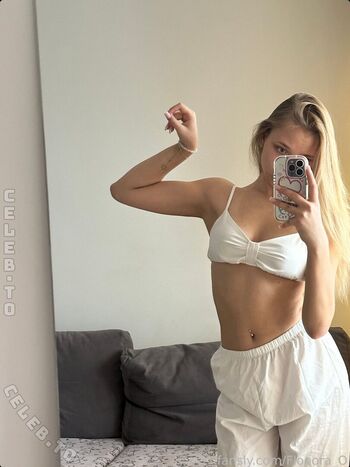 Full leaked Flooora o private onlyfans photo