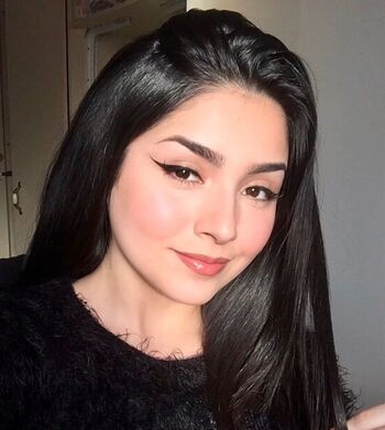 Flores_Isabella98