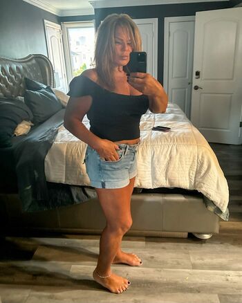 forcurvyhotwife