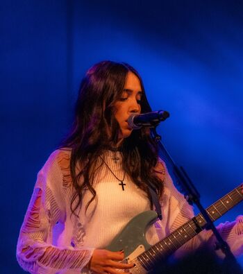 Gabriela bee