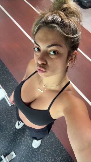 gaby_zola