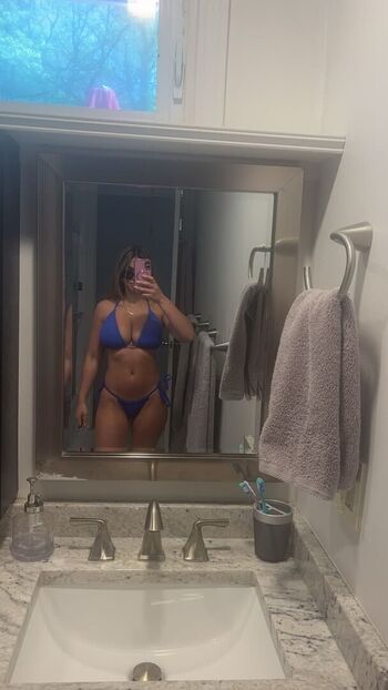 gaby_zola