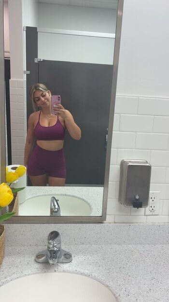 gaby_zola