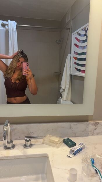gaby_zola
