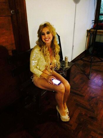 Full leaked Genialves private onlyfans photo
