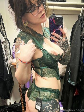 Full leaked Ghoulbagel  page private onlyfans photo