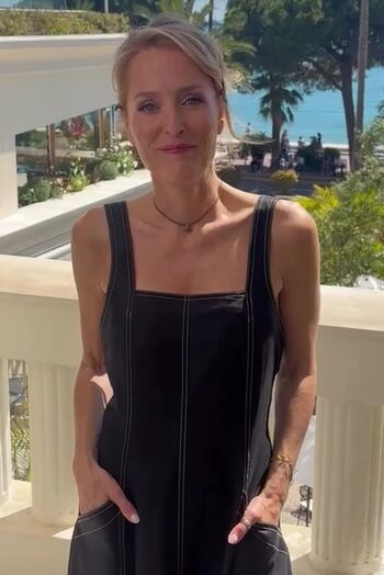 Full leaked Gillian anderson private onlyfans photo