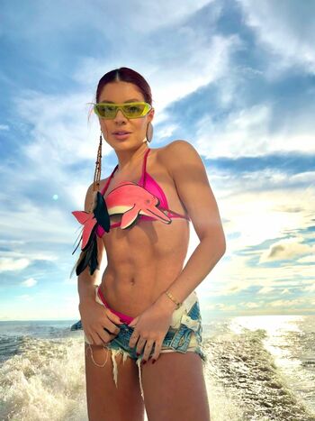 Full leaked Tanerelle/ private onlyfans photo