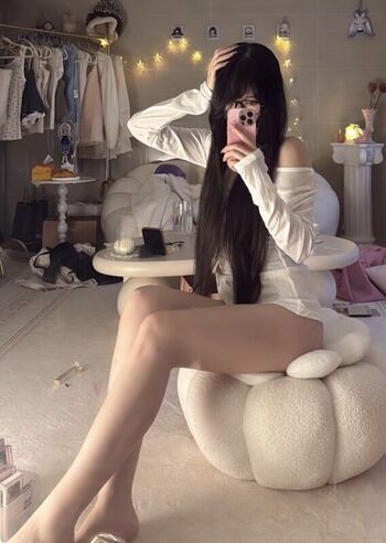 Full leaked Glihttr private onlyfans photo