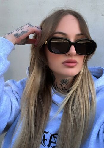 Full leaked Goth queen private onlyfans photo