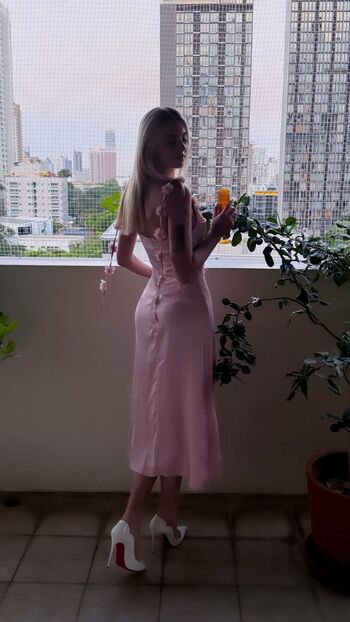 Full leaked Gracelyra page private onlyfans photo