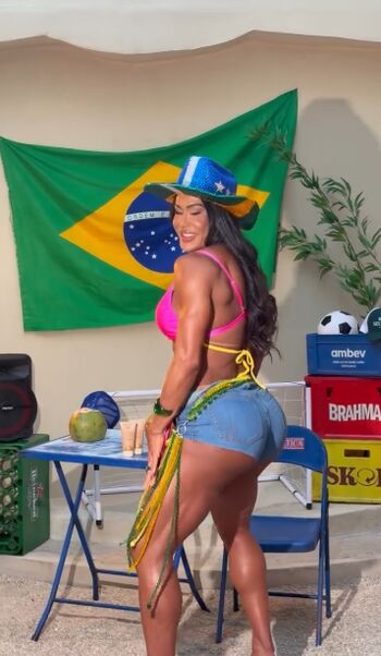 Gracyanne Barbosa