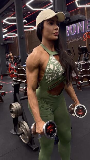 Gracyanne Barbosa