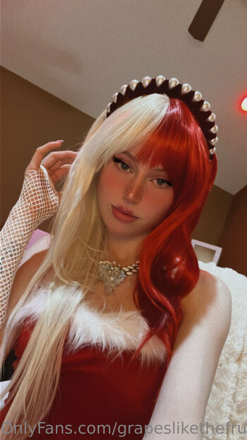 Full leaked Grapeslikethefruit private onlyfans photo