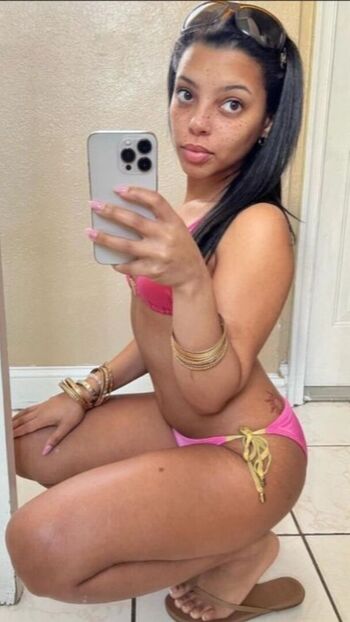 Full leaked Guapunzel private onlyfans photo