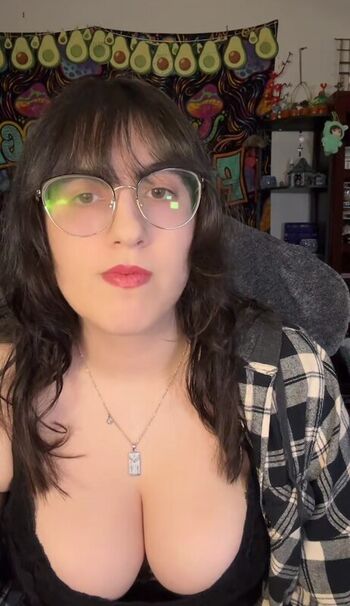 Full leaked Haileyavocad private onlyfans photo