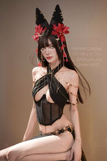 Hakune_cos