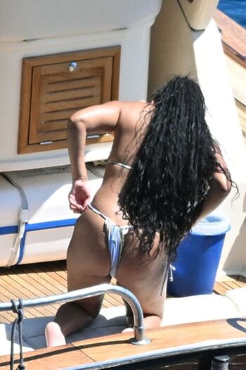 Full leaked Hallebailey private onlyfans photo