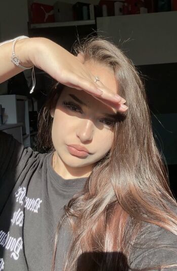 Full leaked Hanka gold private onlyfans photo
