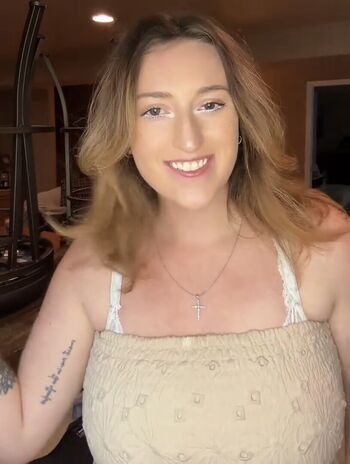 Full leaked Hannah brown private onlyfans photo