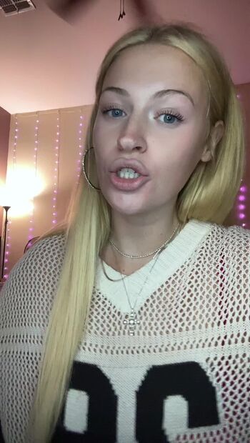Full leaked Hannah grace private onlyfans photo