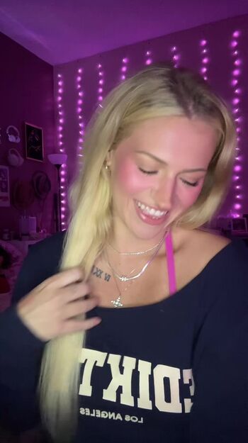 Full leaked Hannah grace private onlyfans photo