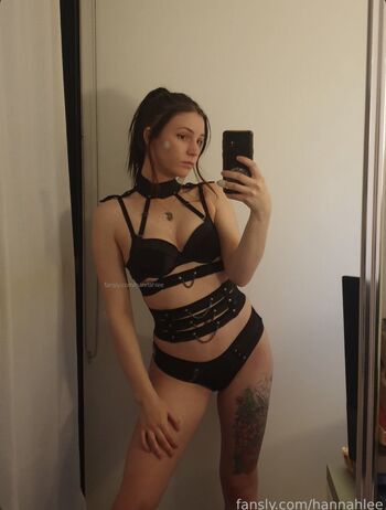 Full leaked Hannahlee private onlyfans photo