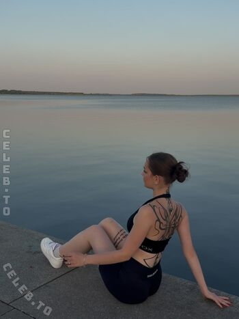Full leaked Hannahluisienne private onlyfans photo