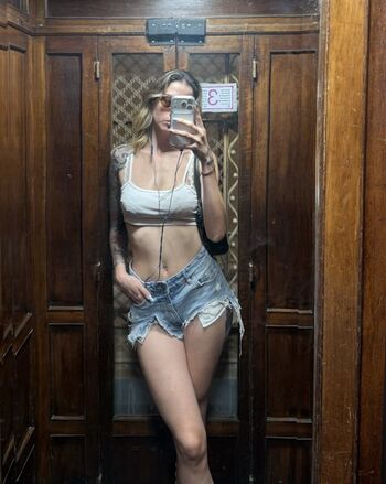 Full leaked Hannamindset private onlyfans photo