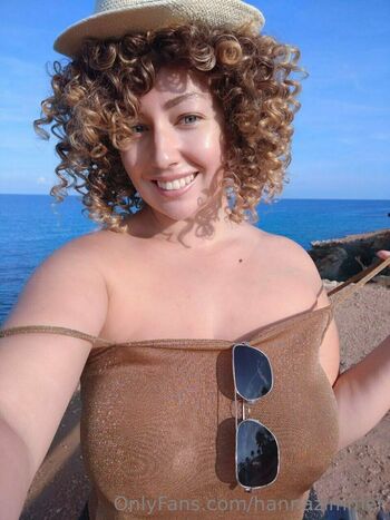 Full leaked Hannazimmerr private onlyfans photo