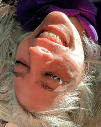 happynuud3l