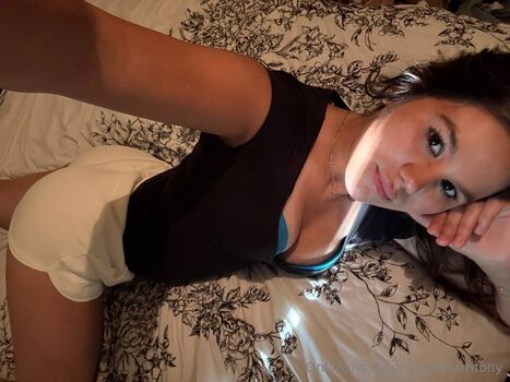 Full leaked Harmony brazeal private onlyfans photo