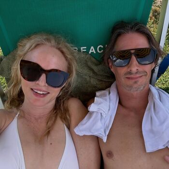 Full leaked Heather graham private onlyfans photo