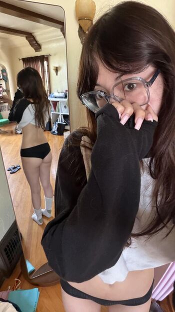 Full leaked Heavn lee private onlyfans photo