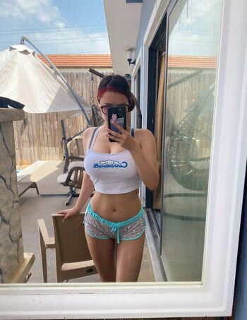 Full leaked Helga lovekaty page private onlyfans photo