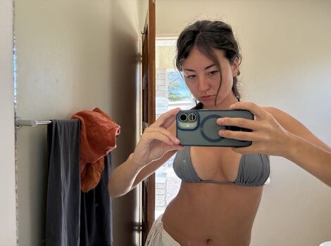 Full leaked Hitchhikercourtney private onlyfans photo