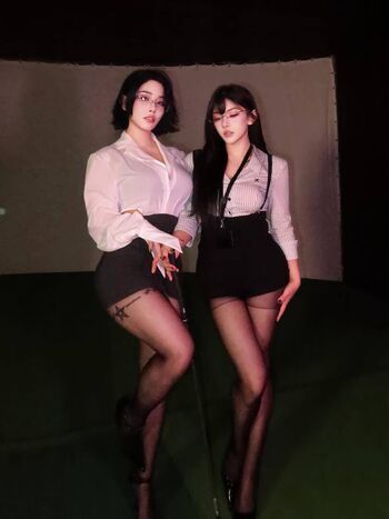 Hitomi Songyuxin